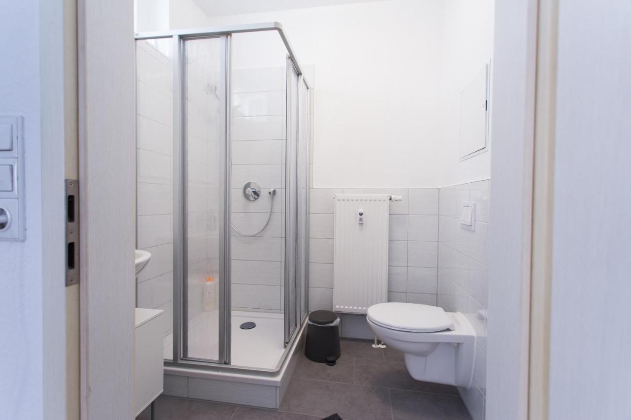 Fullhouse - Halle - T28 - Hawk Apartment Esterno foto