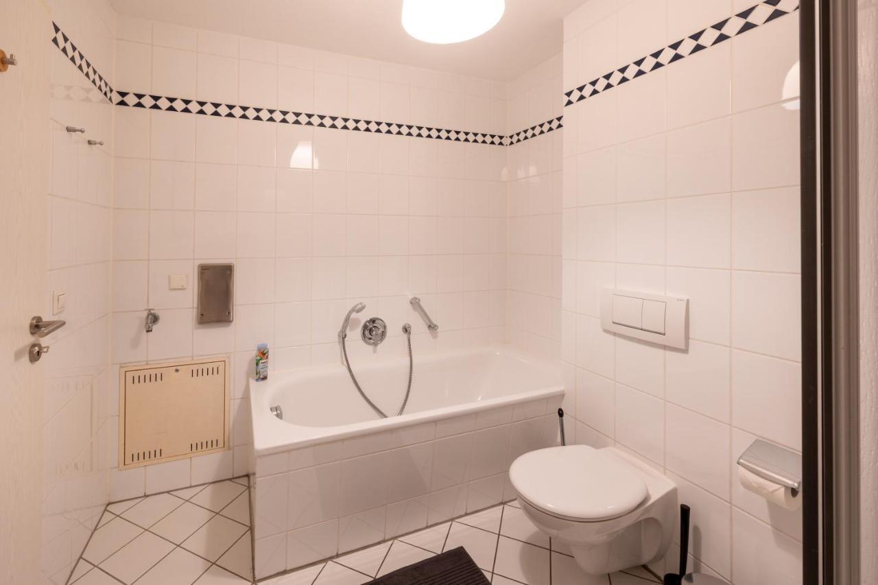 Fullhouse - Halle - T28 - Hawk Apartment Esterno foto